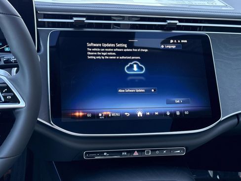 New 2026 Mercedes-Benz E 350 Sedan image 36