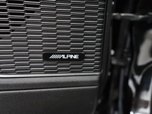 Used 2022 Jeep Grand Cherokee Limited 4xe image 12