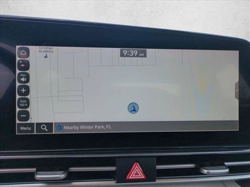 Used 2025 Hyundai Elantra Limited FWD image 13