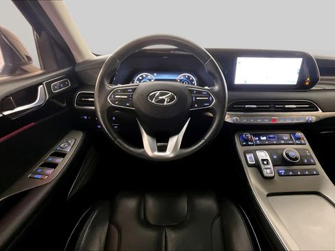 Used 2021 Hyundai Palisade Limited FWD image 6