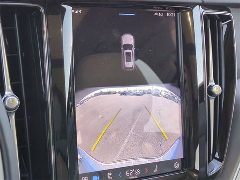 Used 2025 Volvo XC60 T8 Core w/ Protection Package Premier image 29