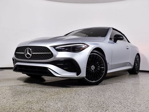 Certified 2025 Mercedes-Benz CLE 300 4MATIC Cabriolet image 2