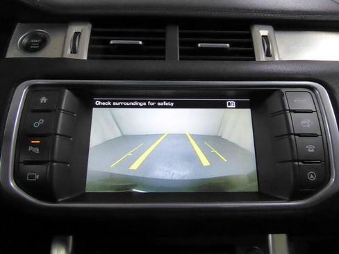 Used 2016 Land Rover Range Rover Evoque SE image 15