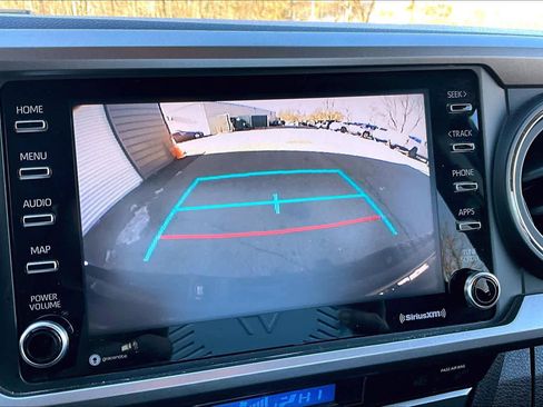 Certified 2021 Toyota Tacoma SR5 image 26