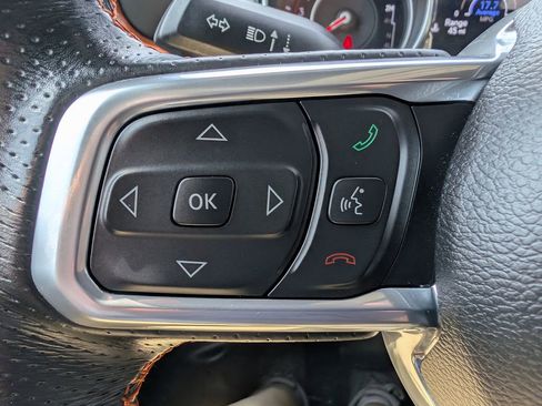 Used 2022 Jeep Gladiator Mojave w/ LED Lighting Group AWD/4WD image 24
