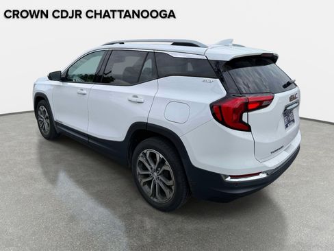 Used 2020 GMC Terrain SLT w/ Preferred Package FWD image 3