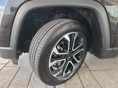 Used 2022 Jeep Compass Limited image 30