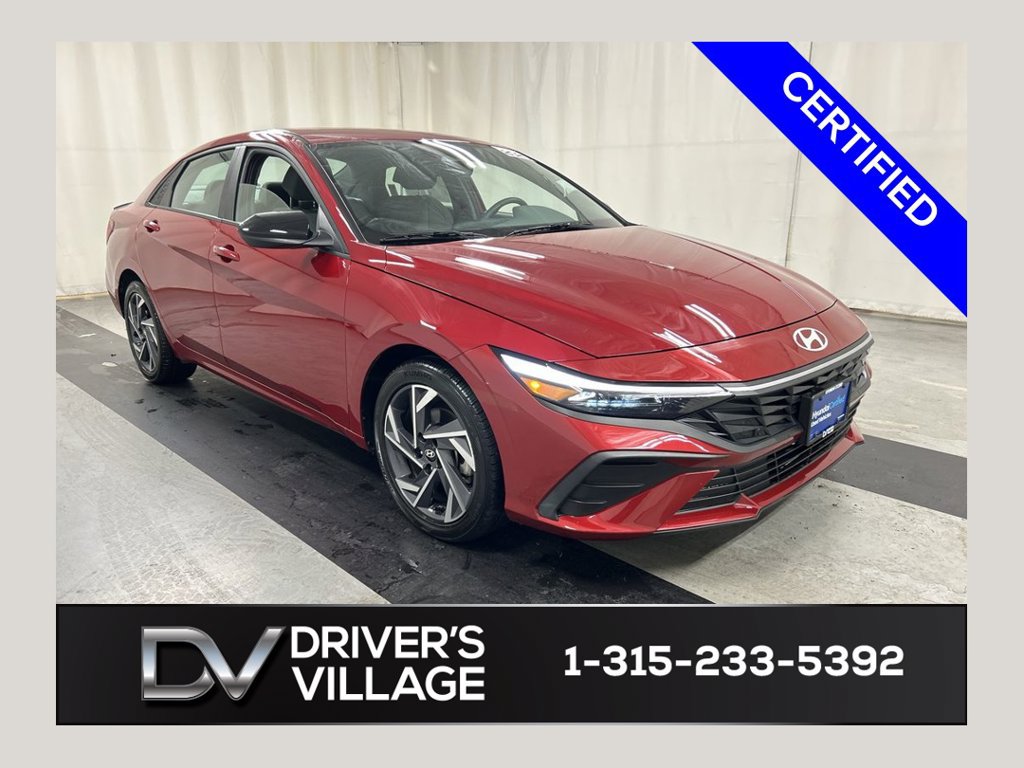Used 2025 Hyundai Elantra Sport FWD image 1
