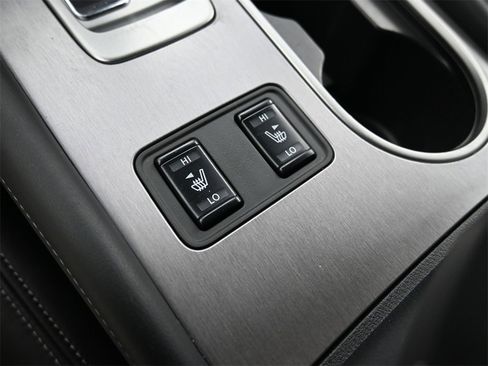 Used 2024 Nissan Murano SL image 17