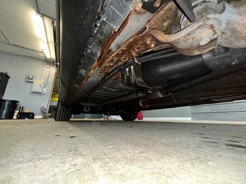 Used 2013 Ford Explorer Limited w/ Class III Trailer Tow Pkg FWD image 13