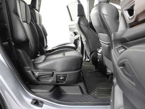 Used 2023 Subaru Ascent Touring w/ Popular Package #2A AWD/4WD image 24