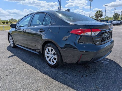 Used 2021 Toyota Corolla LE image 7