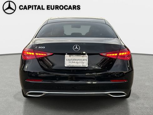 Used 2023 Mercedes-Benz C 300 Sedan image 4