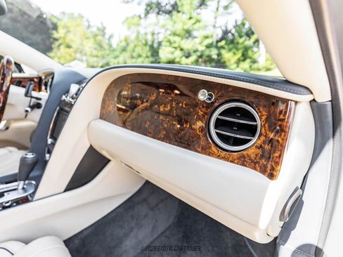 Used 2014 Bentley Flying Spur W12 AWD/4WD image 35