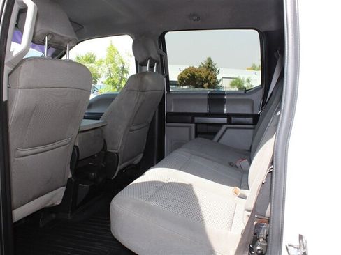 Used 2019 Ford F250 XLT w/ Snow Plow Prep Package AWD/4WD image 15