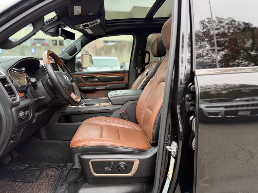 Used 2022 RAM 1500 Limited AWD/4WD image 19