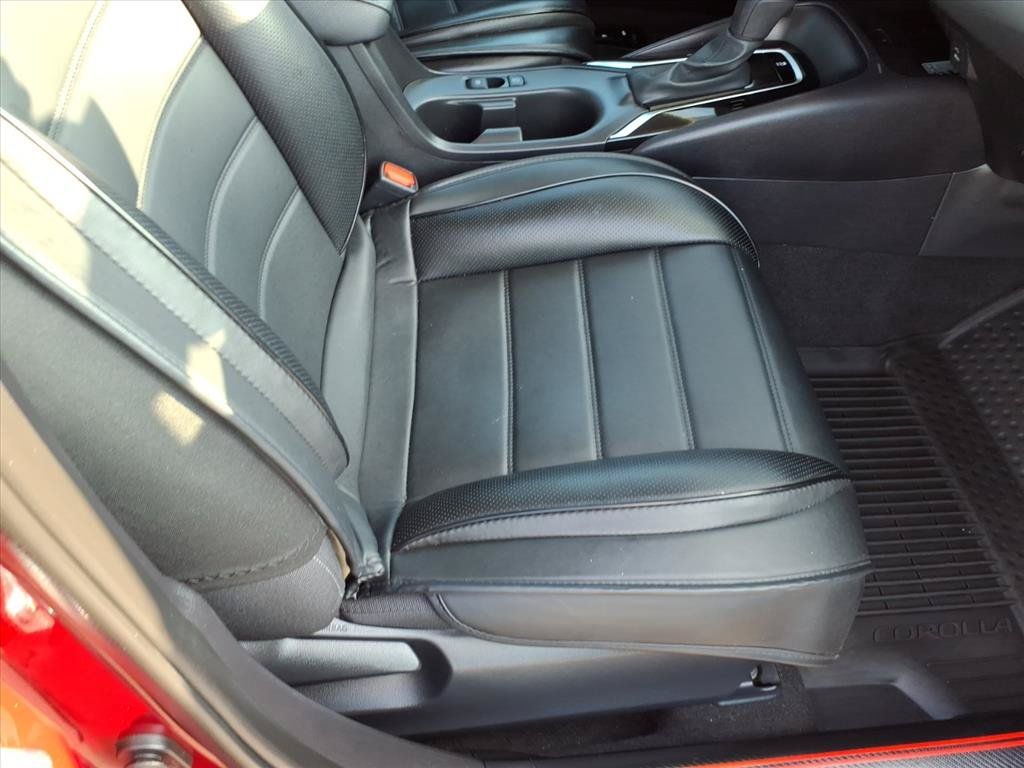 Used 2026 Toyota Corolla LE w/ LE Premium Package FWD image 17