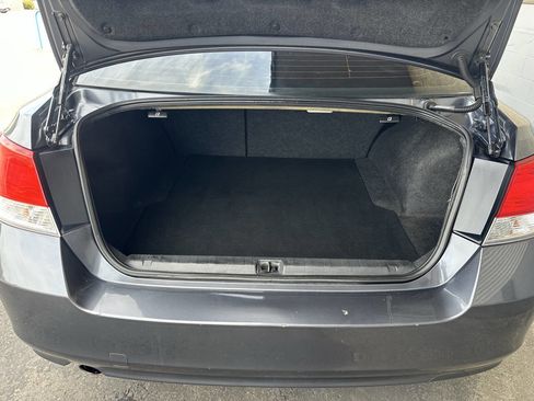 Used 2014 Subaru Legacy 2.5i Premium image 13