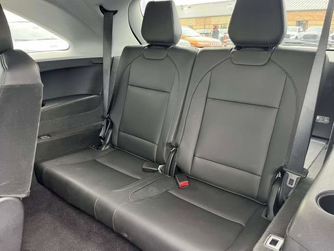 Used 2020 Acura MDX FWD image 17