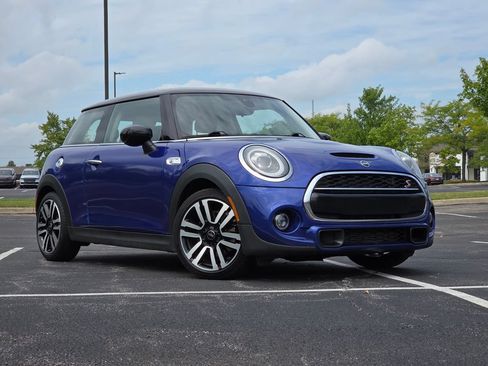 Used 2020 MINI Cooper S FWD image 2