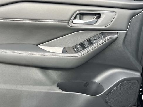 New 2026 Nissan Rogue Dark Armor AWD/4WD image 23