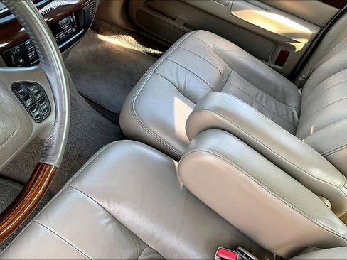Used 2004 Mercury Grand Marquis LS RWD image 16