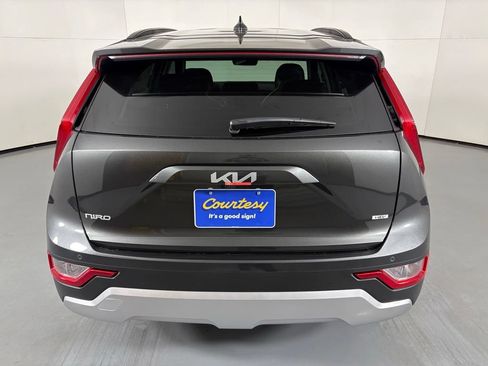 New 2026 Kia Niro EX FWD image 7