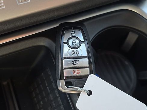 New 2025 Ford Expedition Active image 7