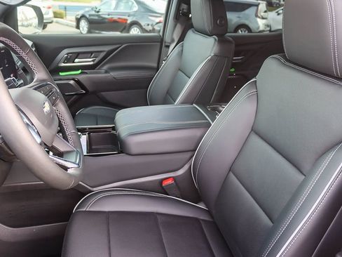 New 2026 Chevrolet Silverado EV LT w/ Plus Package image 16