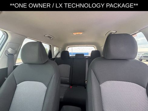 Used 2025 Kia Soul LX w/ LX Technology Package FWD image 15