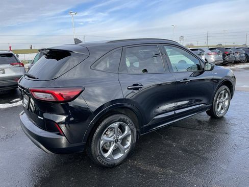 Used 2024 Ford Escape ST-Line image 4