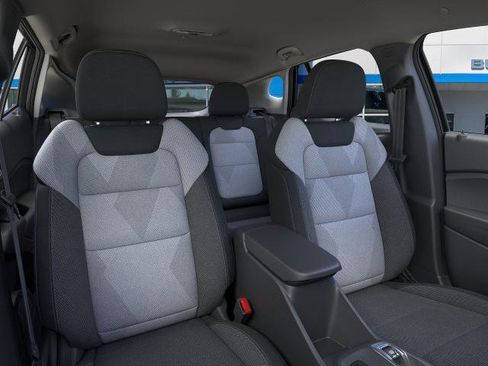 New 2026 Chevrolet Trax LS w/ LS Convenience Package image 36