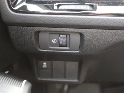 Used 2025 Honda Civic Sport image 15