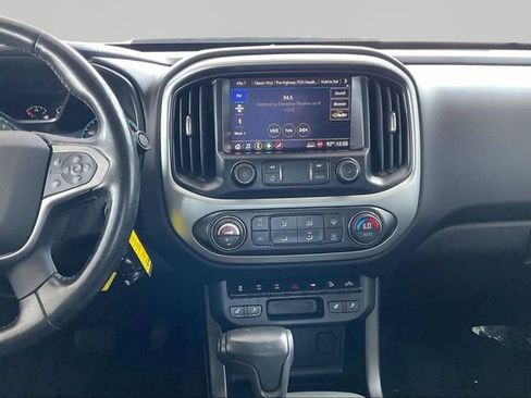 Used 2020 Chevrolet Colorado ZR2 w/ ZR2 Midnight Special Edition AWD/4WD image 9