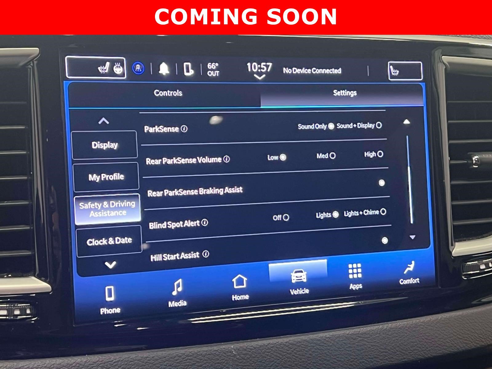 Certified 2024 Chrysler Pacifica Touring-L FWD image 25