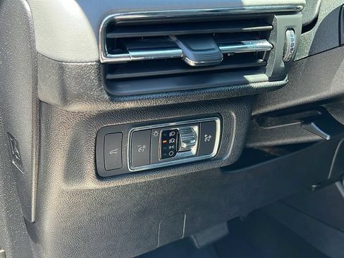 Certified 2022 Lincoln Corsair FWD w/ Premium Package image 14
