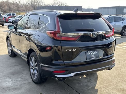Used 2022 Honda CR-V Touring image 4
