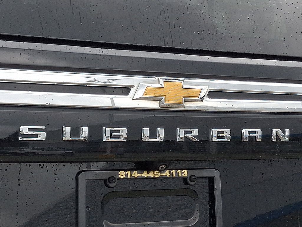 Used 2022 Chevrolet Suburban LT w/ LT Signature Plus Package AWD/4WD image 35