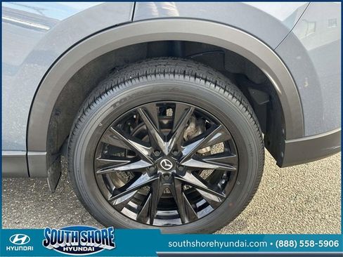 Used 2023 MAZDA CX-5 Carbon Edition image 9