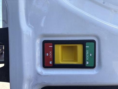 Certified 2023 Ford Transit 250 Medium Roof image 38