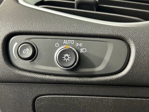 Used 2023 Chevrolet Malibu LT image 18