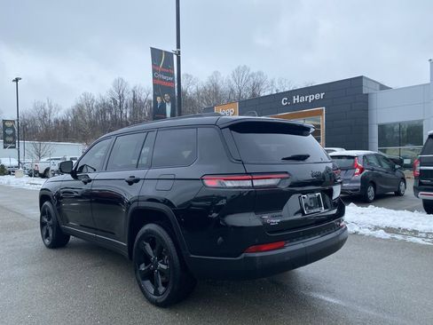 Certified 2021 Jeep Grand Cherokee L Laredo image 4