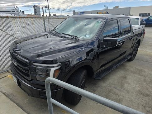 Used 2025 Ford F150 Lariat w/ Equipment Group 501A Mid image 5