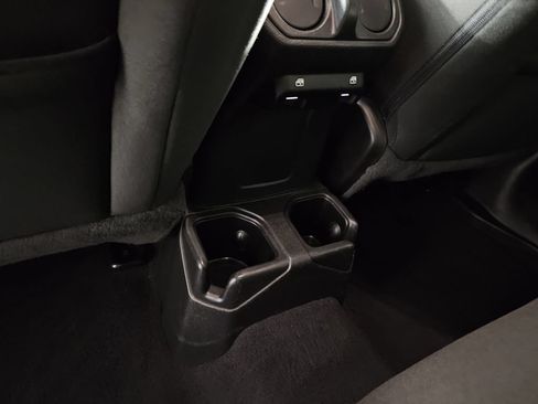 Used 2022 Jeep Gladiator Sport AWD/4WD image 27