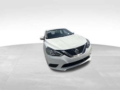 Used 2019 Nissan Sentra S FWD image 6
