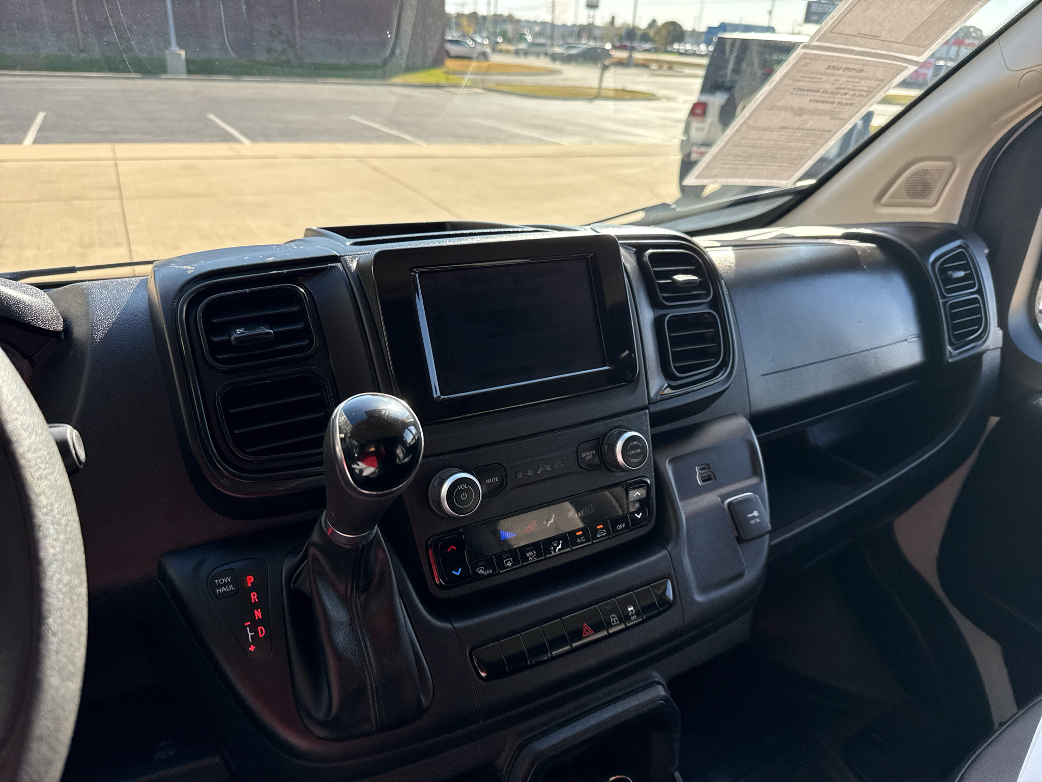 Used 2023 RAM ProMaster 2500 FWD image 16