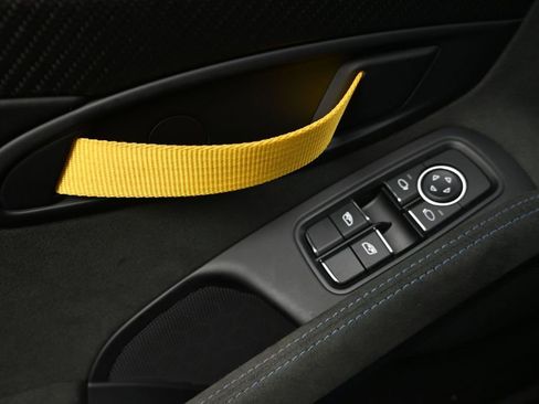 Used 2023 Porsche 718 Cayman GT4 RS RWD image 16