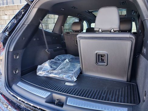 Certified 2024 Cadillac XT6 Premium Luxury w/ Technology Package image 47