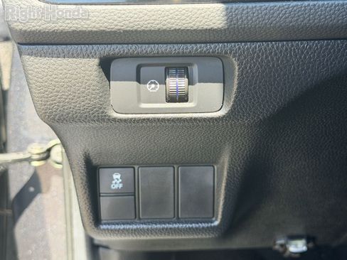 Certified 2025 Honda Civic Sport image 21