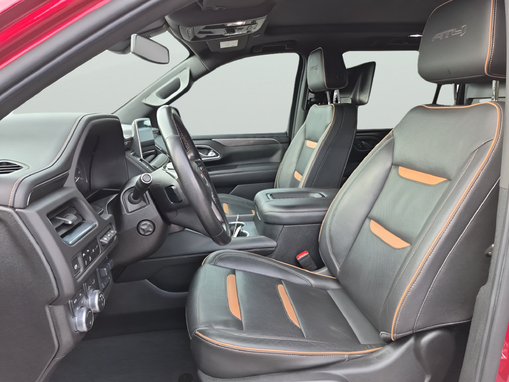 Used 2021 GMC Yukon XL AT4 w/ AT4 Premium Plus Package AWD/4WD image 18